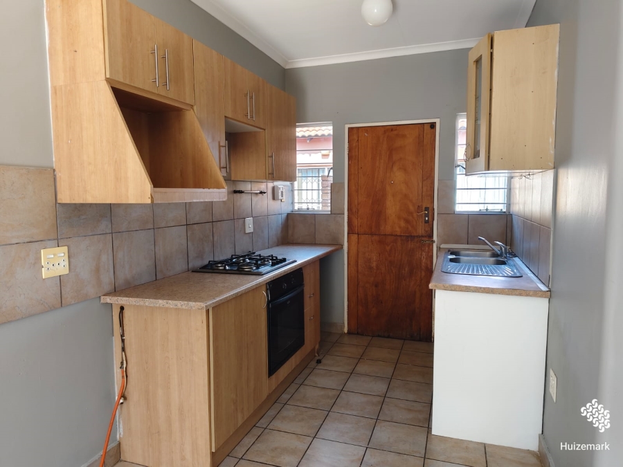 To Let 2 Bedroom Property for Rent in Vaalpark Free State